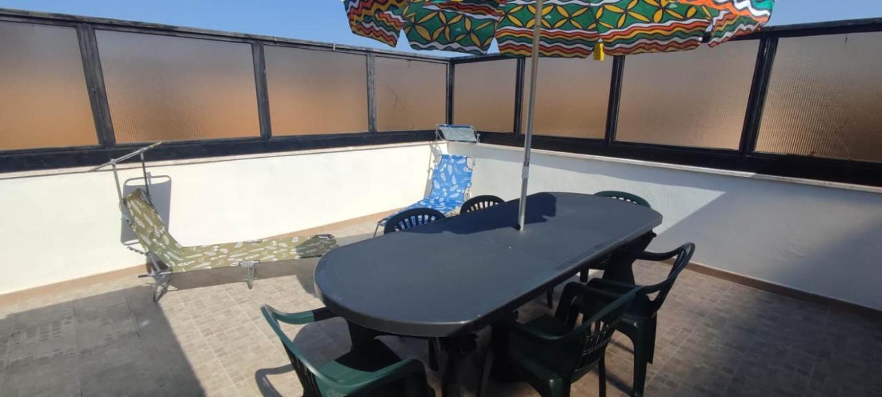 Apartament Attico Girasole Lido di Ostia Zewnętrze zdjęcie